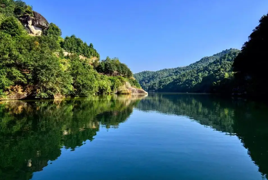 江河湖海名山大川图片